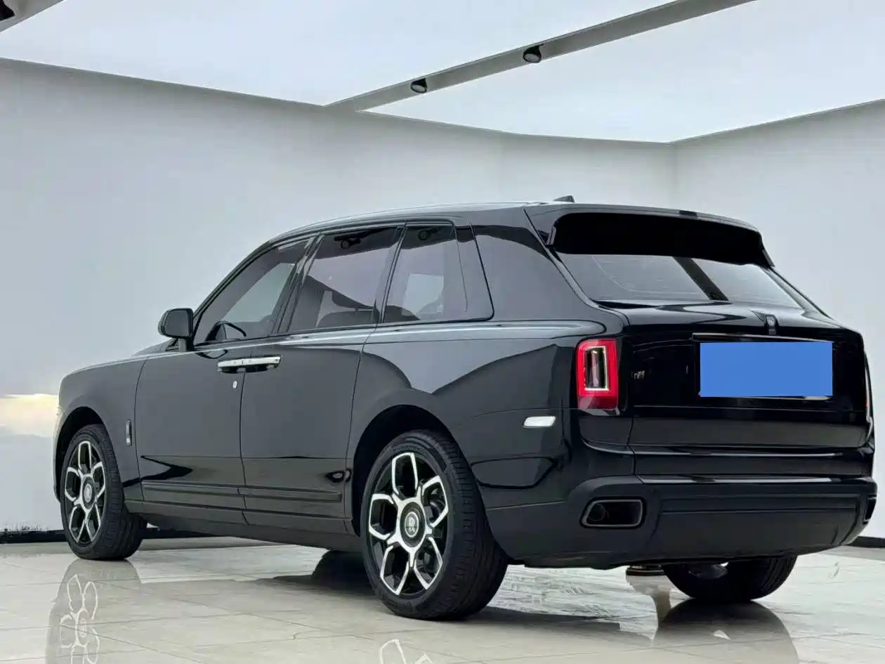 Rolls-Royce Cullinan 2023 2020 Black Badge