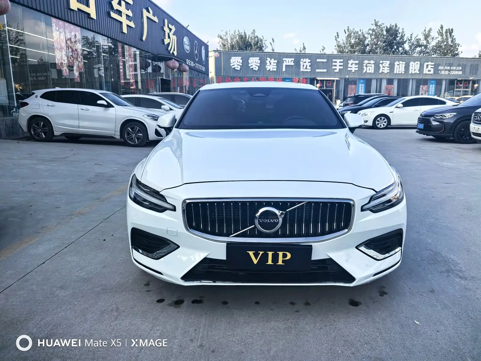 Фото 1 - Volvo S60