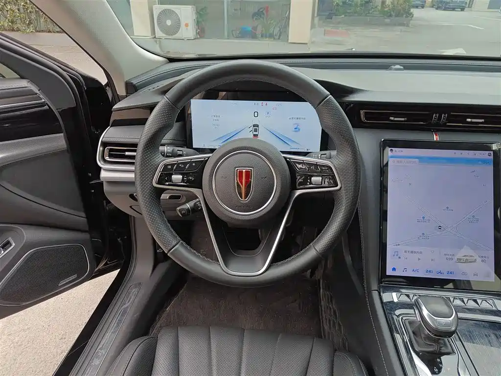Hongqi H5 2024 2.0T Automatic Smart Connect Flag Smooth Edition фото 7