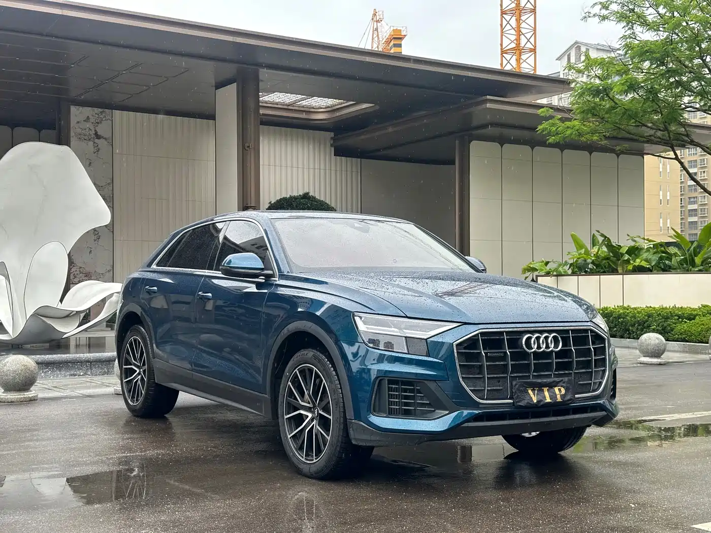 Audi Q8