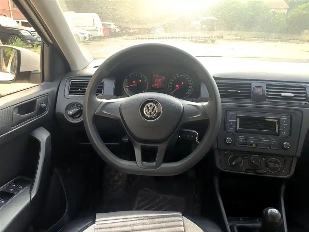 Volkswagen Santana 2019 1.5L Manual Trend China VI фото 7