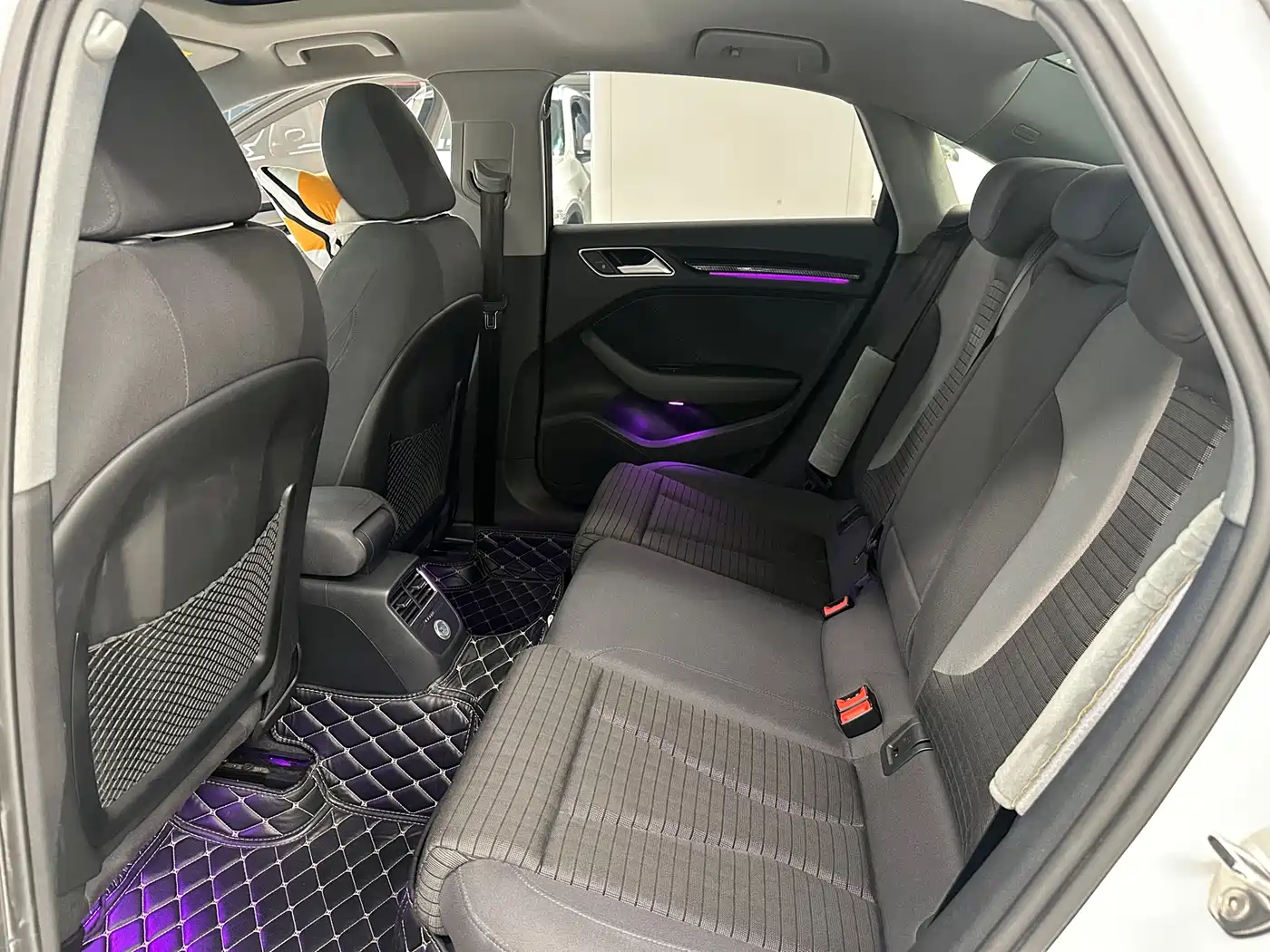 Audi A3 2018 30th Anniversary Limousine 35 TFSI Sport фото 14