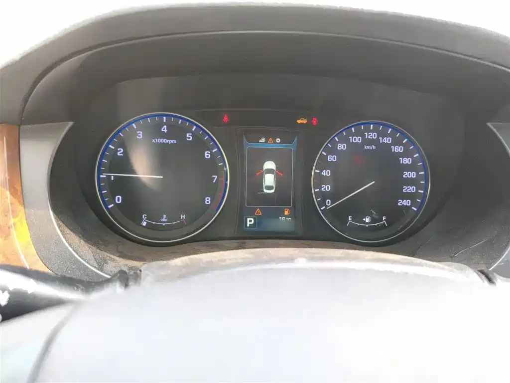 Hyundai Mistra 2014 1.8L Auto Premium DLX фото 4