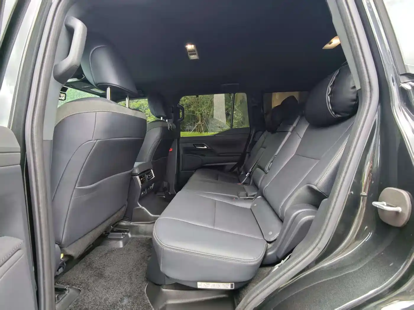 Lexus GX 2024 OVERTRAIL Summit Edition фото 12