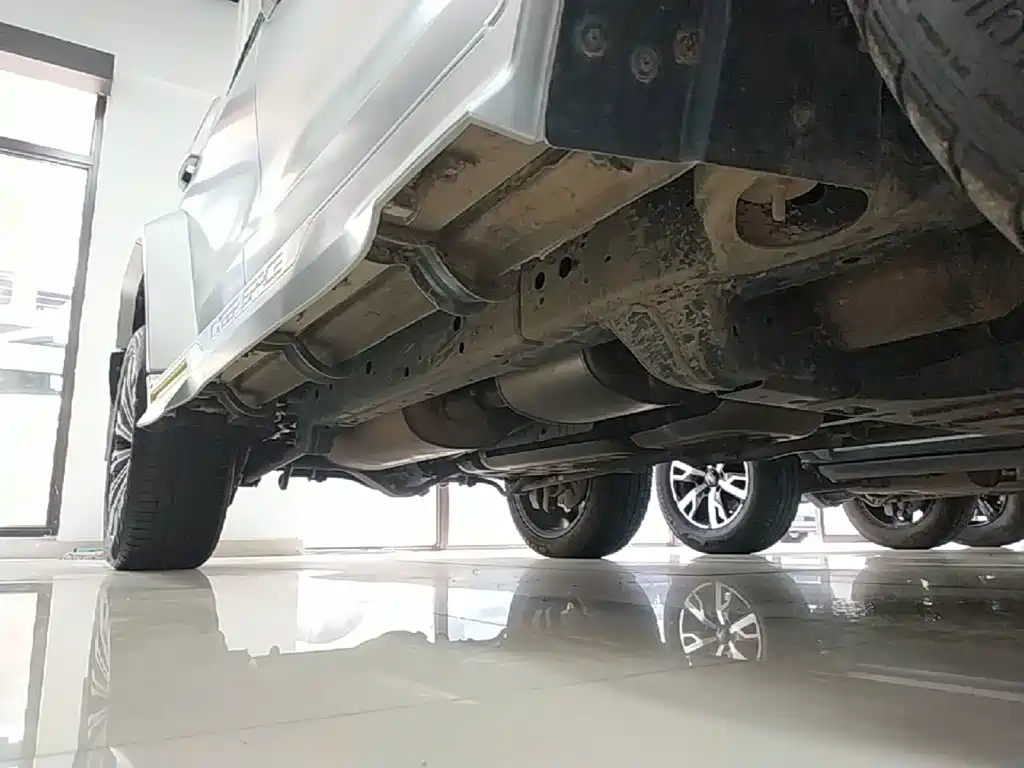 Фото 21 - Crossboundary Auto Co-created Tank 300