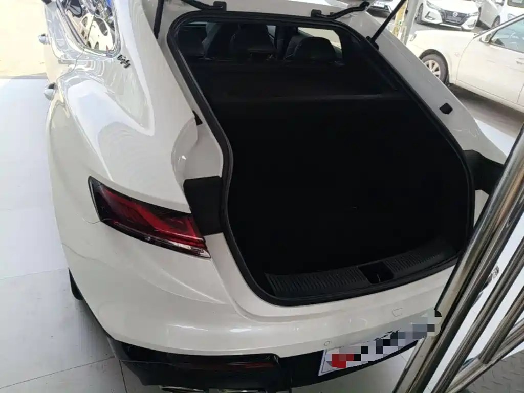 MG MG7 2025 2023 Model 1.5T DCT Ultimate Luxury Edition