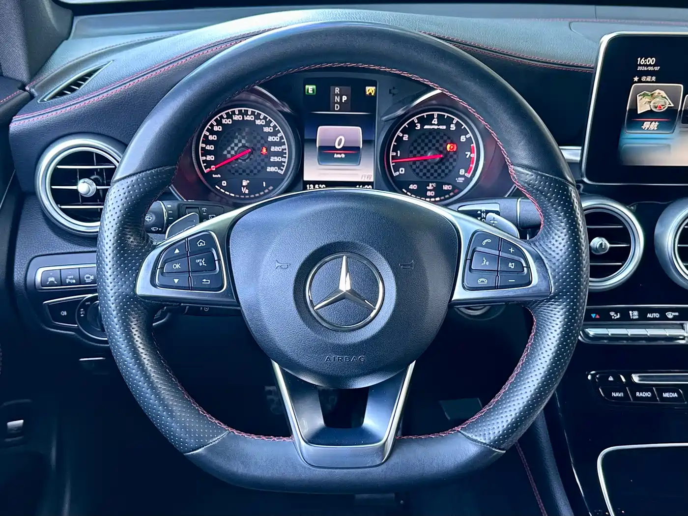 Mercedes-Benz GLC AMG 2017 AMG GLC 43 4MATIC фото 10