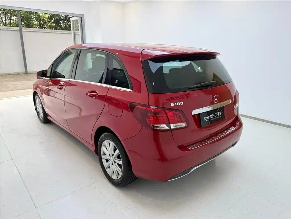 Mercedes-Benz B-Class 2017 B 180 фото 6