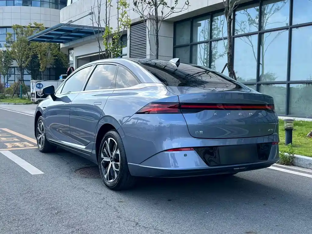 2024 XPeng P5