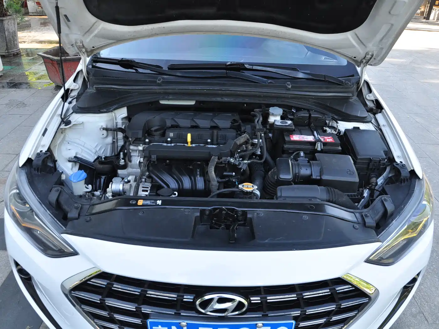 Hyundai Elantra 2019 1.5L CVT Smart Elite фото 11