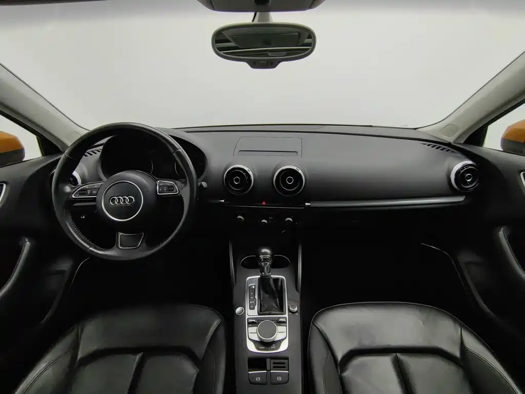 Фото 5 - Audi A3