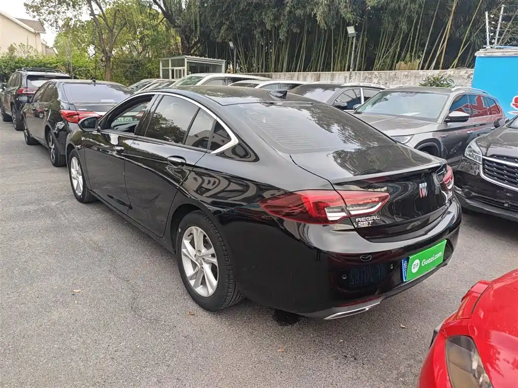 Buick Regal 2024 25T Ultra Comfort Edition фото 23