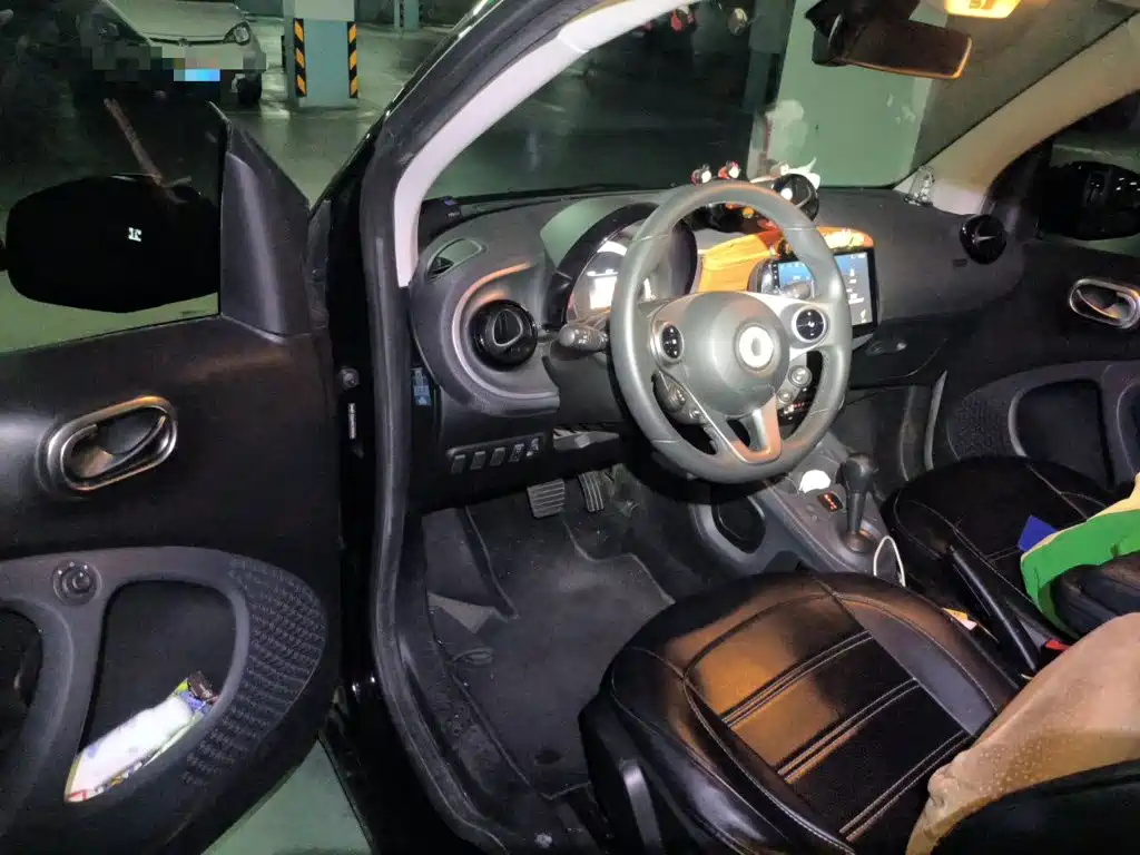 Photo 12 - smart fortwo