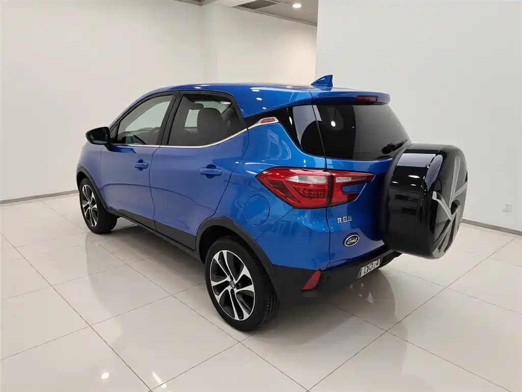 BYD Yuan 2016 1.5L Automatic Luxury фото 5