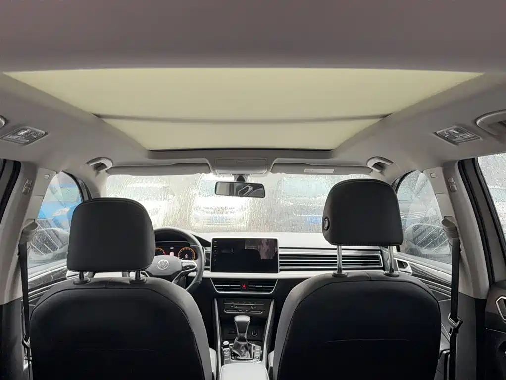 Volkswagen Tiguan L 2022 330TSI Automatic 2WD Smart Edition фото 8