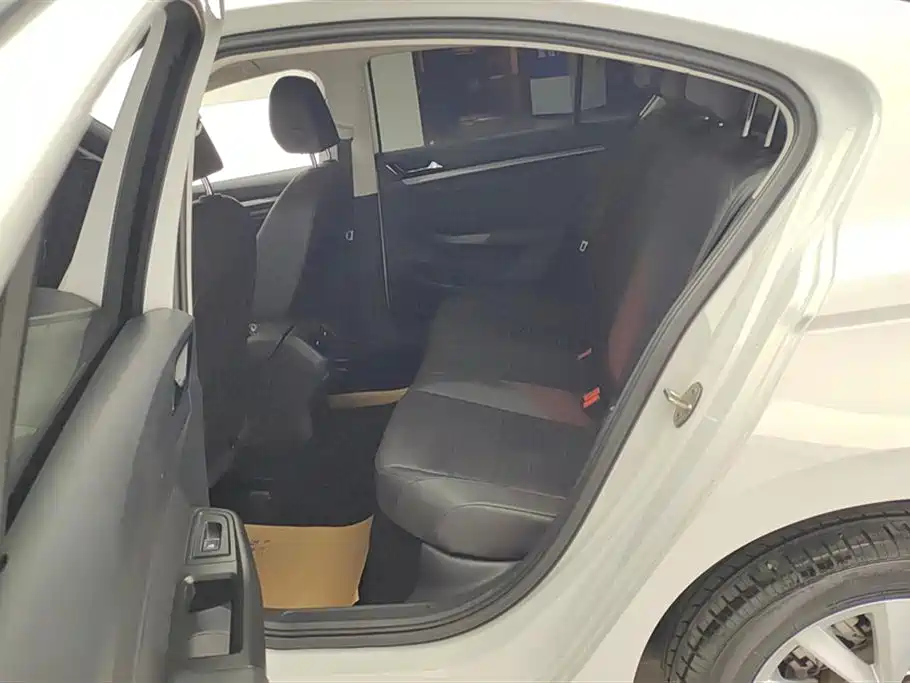 Volkswagen Bora 2021 200TSI DSG Elite Smart Edition фото 11