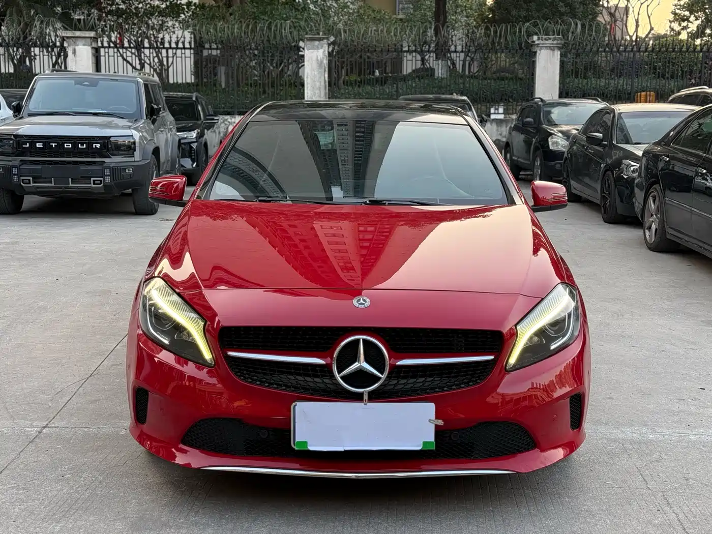 Mercedes-Benz A-Class (Import) 2016 A 200 Dynamic фото 2
