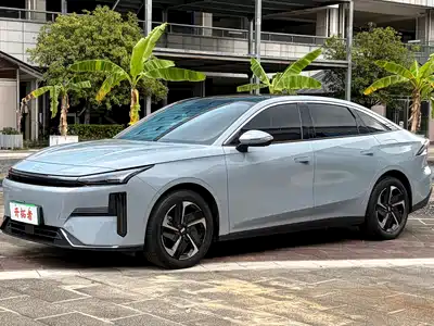 Geely Galaxy L6