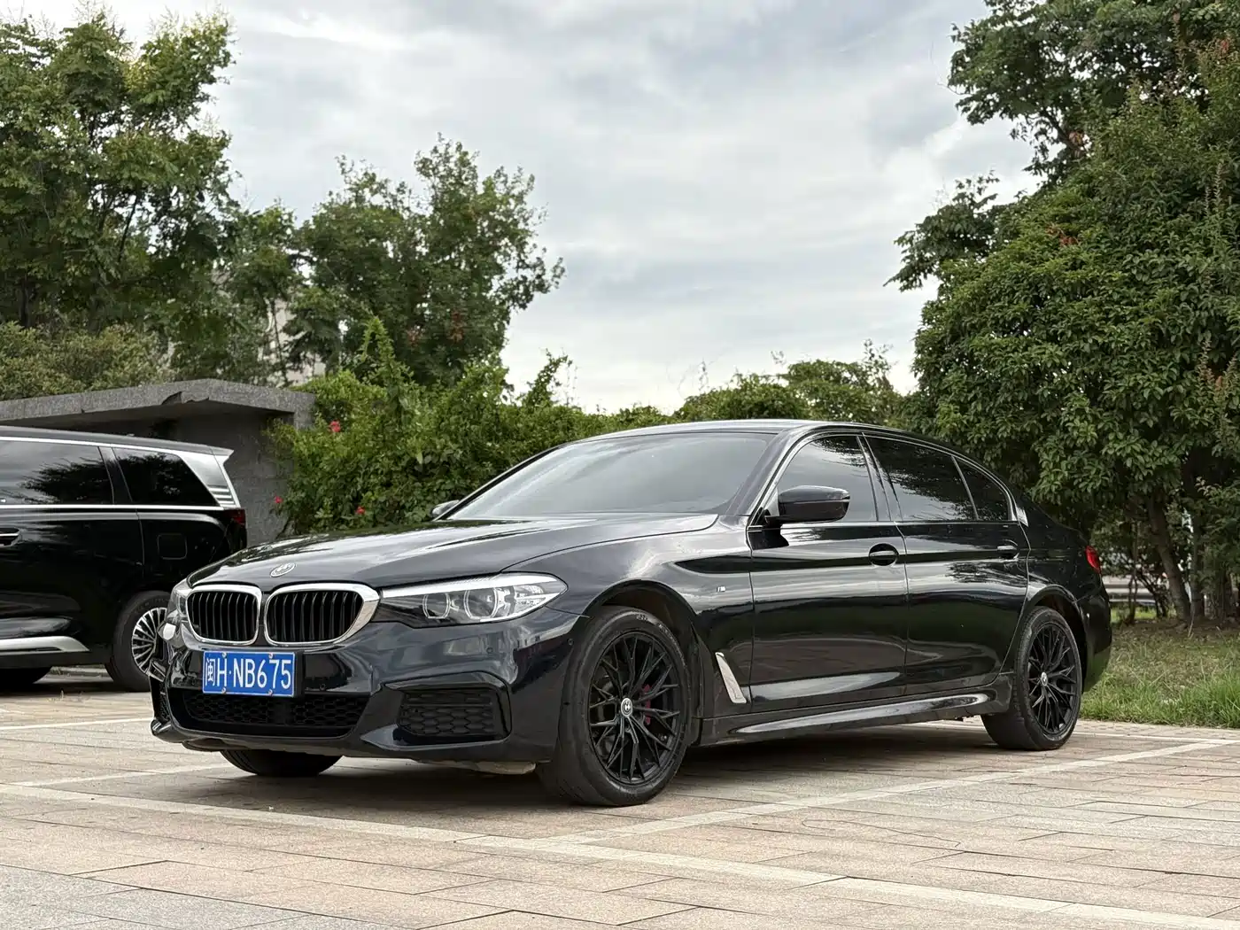Фото 1 - BMW 5 Series