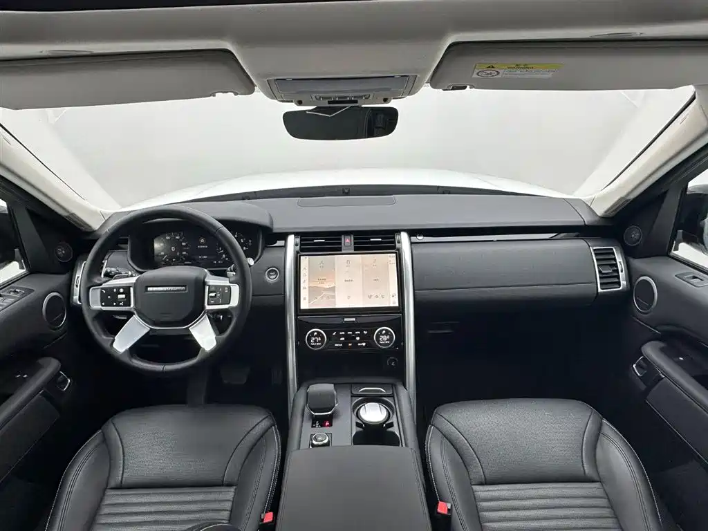 Land Rover Discovery 2023 360PS R-Dynamic S фото 15