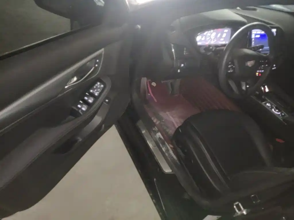 Cadillac CT5 2023 28T Luxury Style (Standard Edition) фото 23