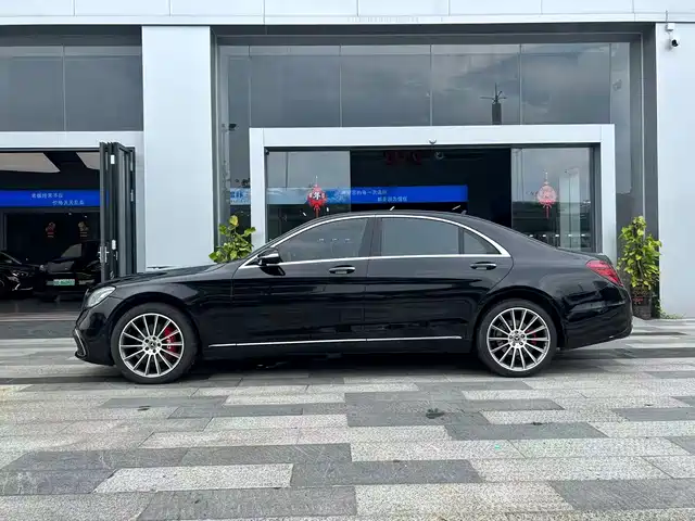 Mercedes-Benz S-Class 2018 S 320 L — фото 3