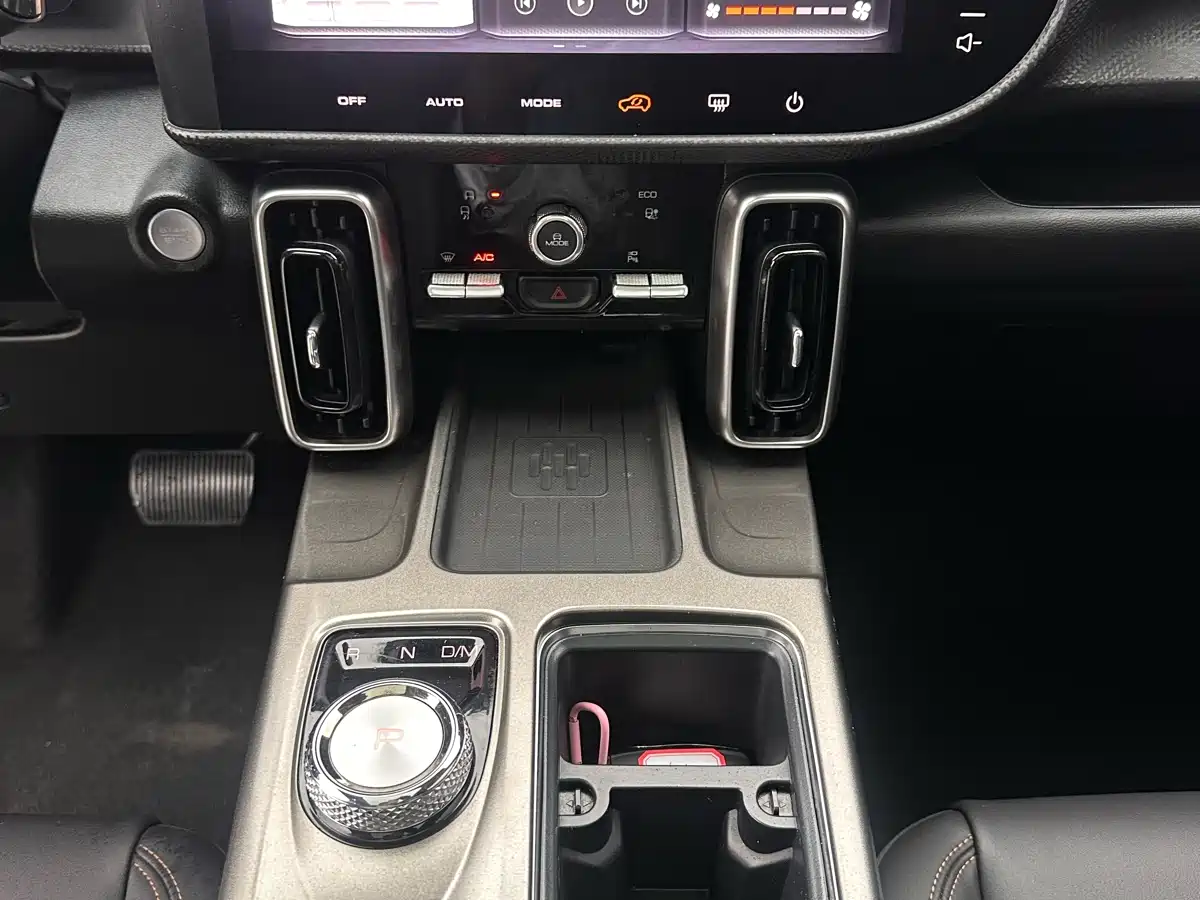 Haval Big Dog 2022 1.5T DCT FWD Labrador Edition фото 16