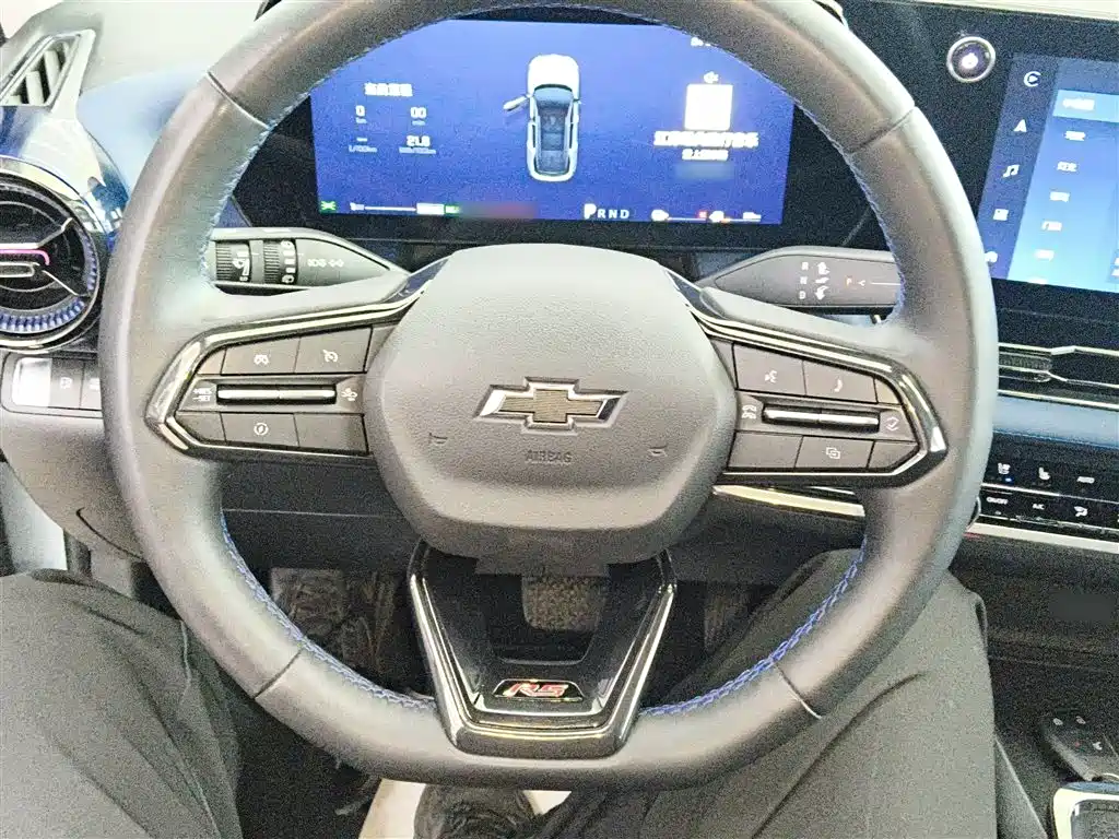 Chevrolet Equinox Plus 2024 102km RS Ultimate Edition фото 11