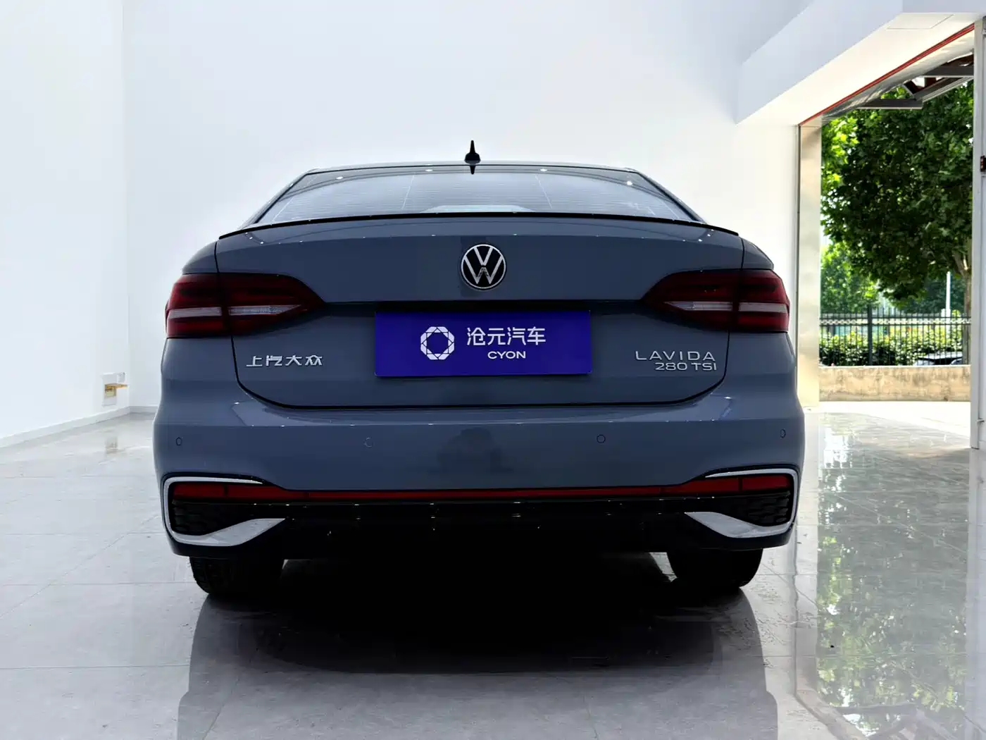 Volkswagen Lavida 2023 280TSI DSG Starlight Comfort Edition фото 5
