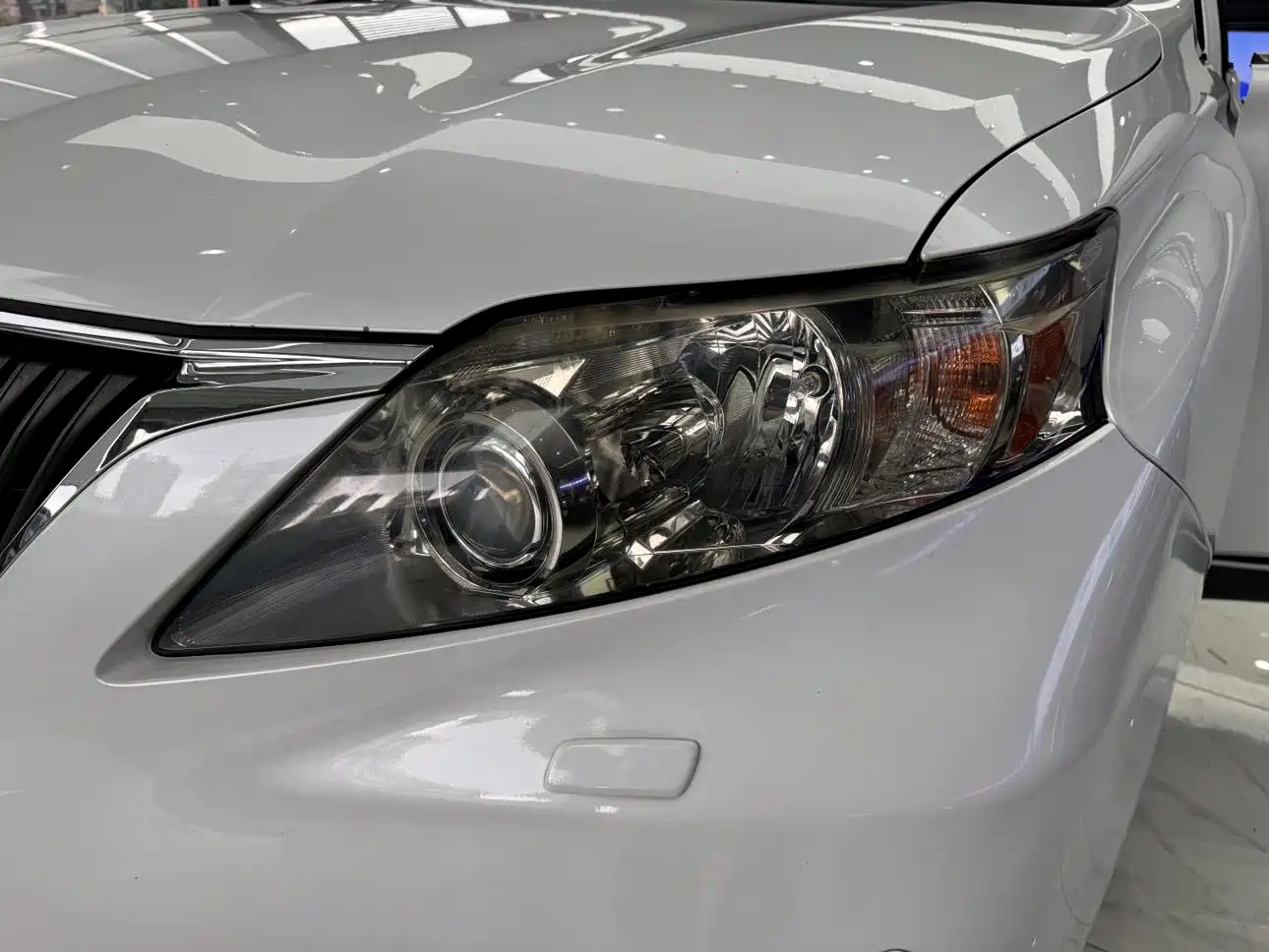 Lexus RX Classic 2011 270 Luxury фото 13