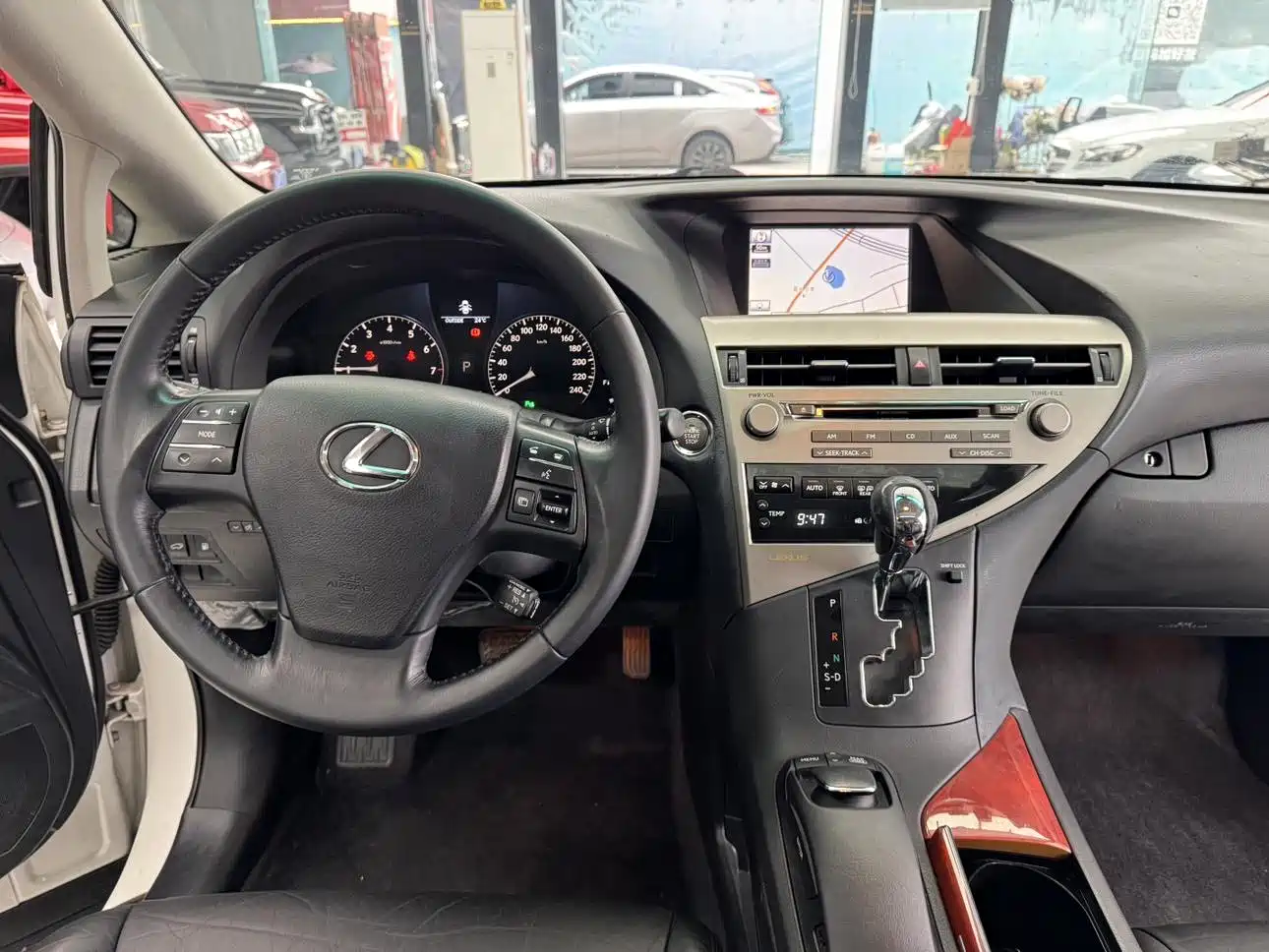 Lexus RX Classic 2011 270 Luxury фото 20