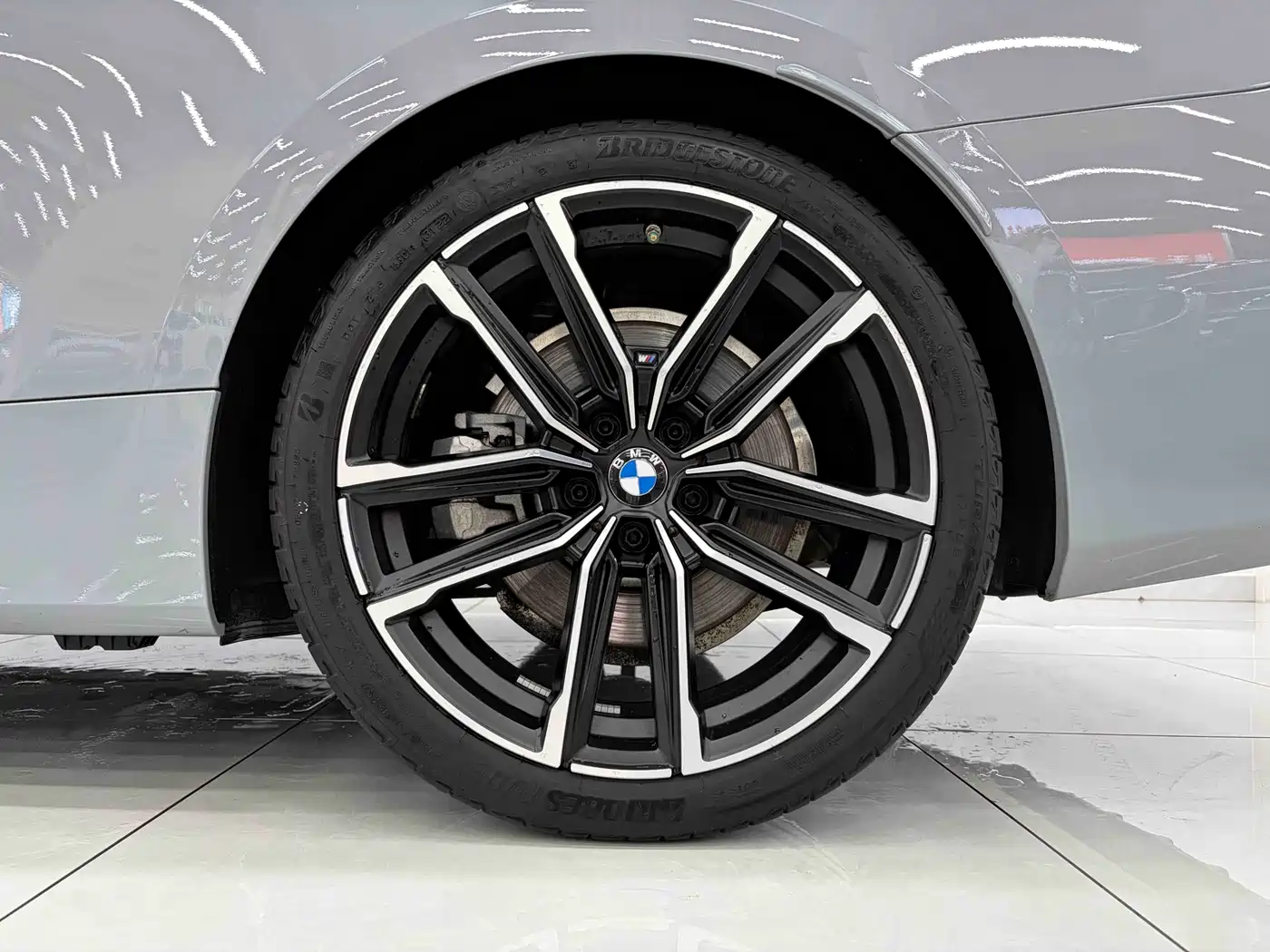 BMW 4 Series 2022 430i Convertible M Sport Shadow Night Package фото 27