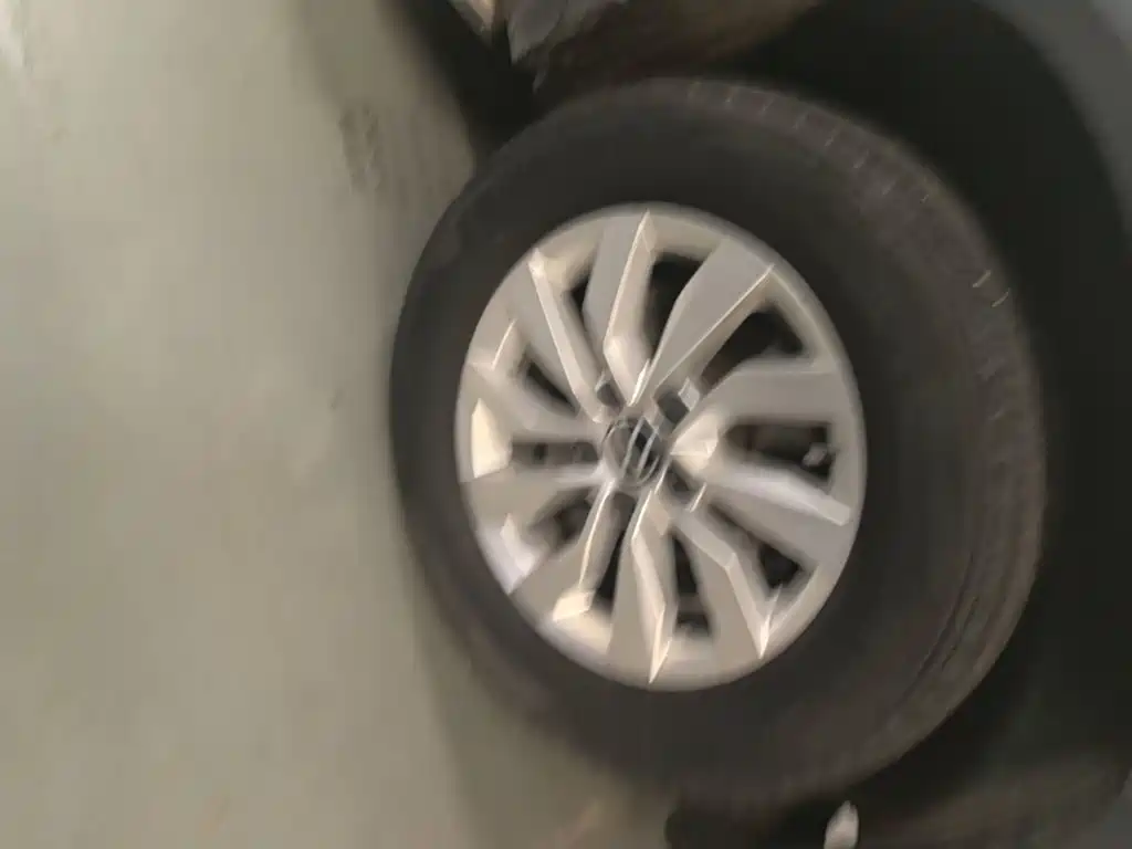Volkswagen Tharu, миниатюра 25