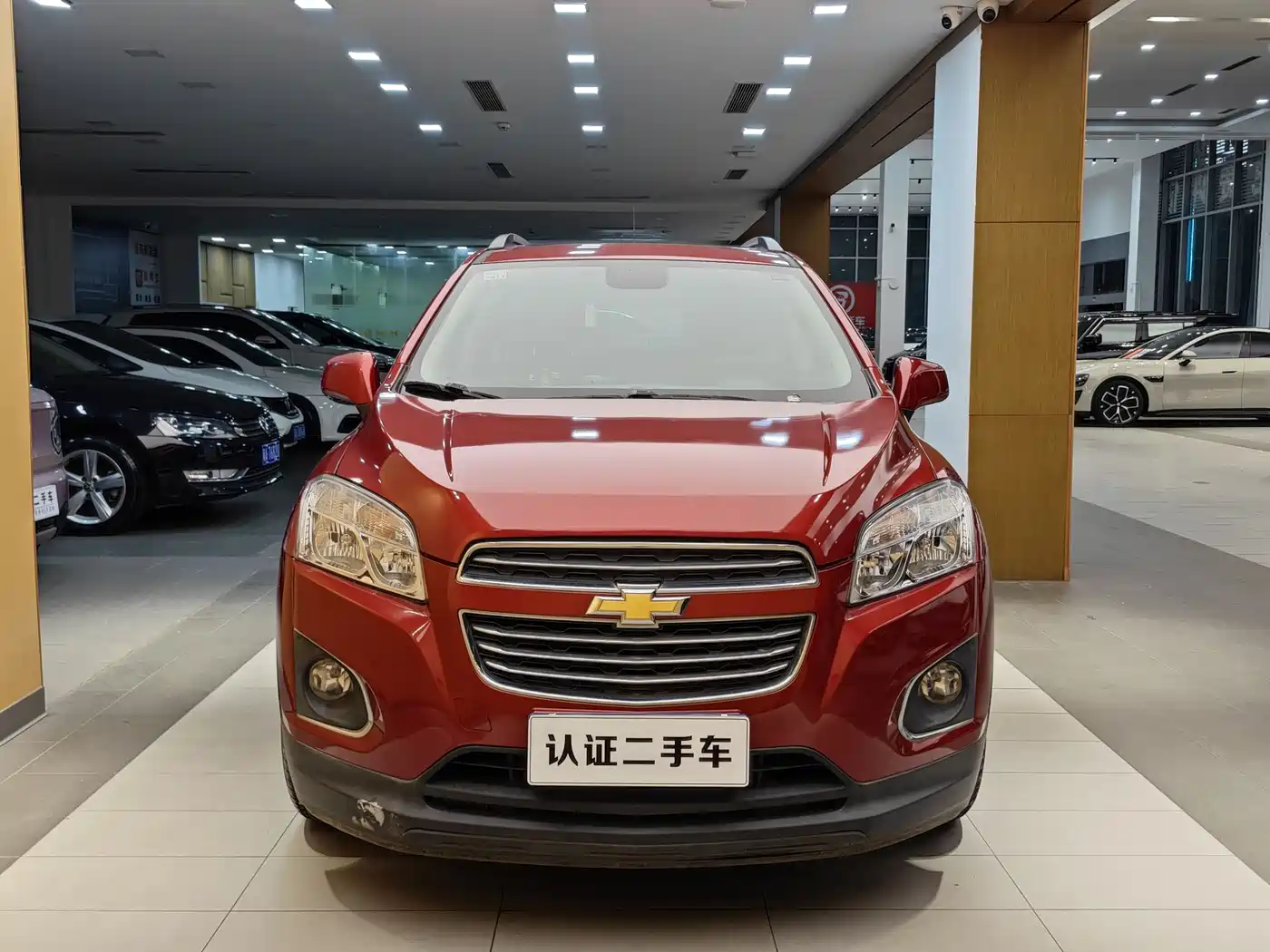 Chevrolet Trax 2016 1.4T Automatic 2WD Comfort Sunroof Edition фото 3
