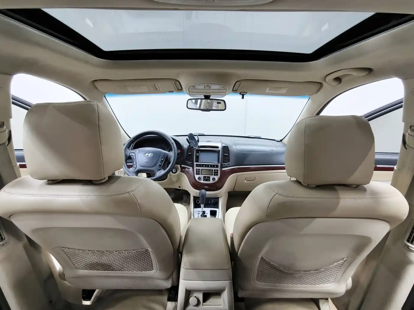 Hyundai Santa Fe Classic 2009 2.7 Luxury фото 10