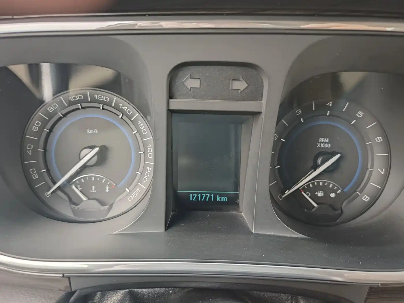 Buick GL8 2013 3.0L XT Luxury Business Flagship Edition фото 13