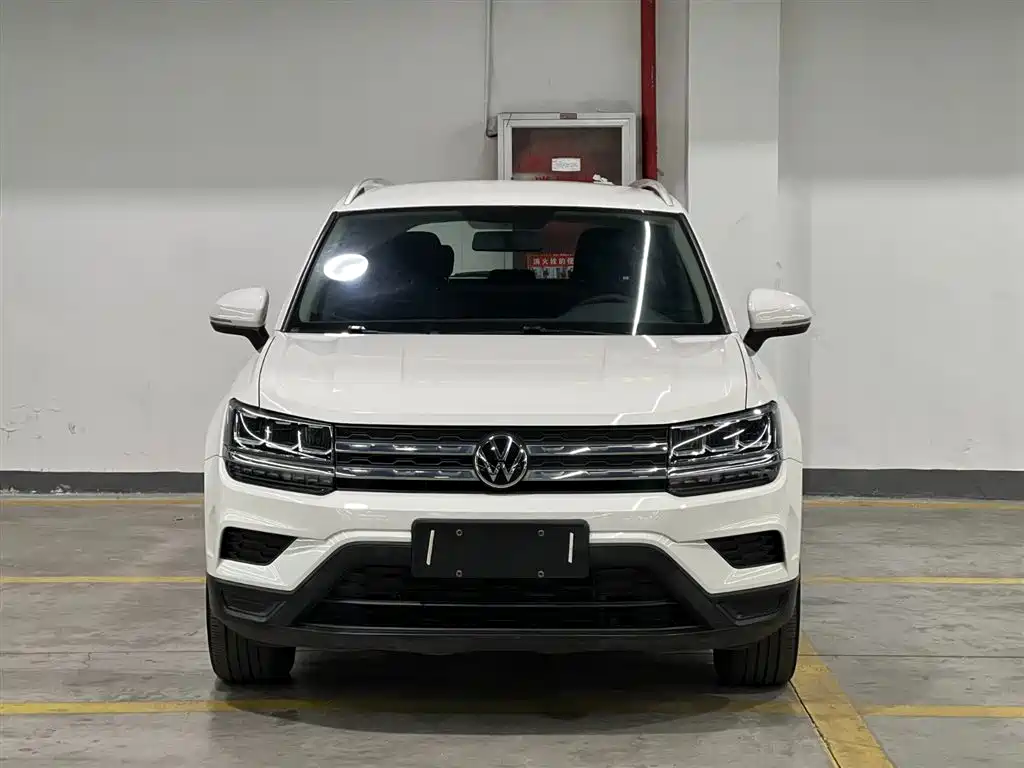 VOLKSWAGEN TUYUE