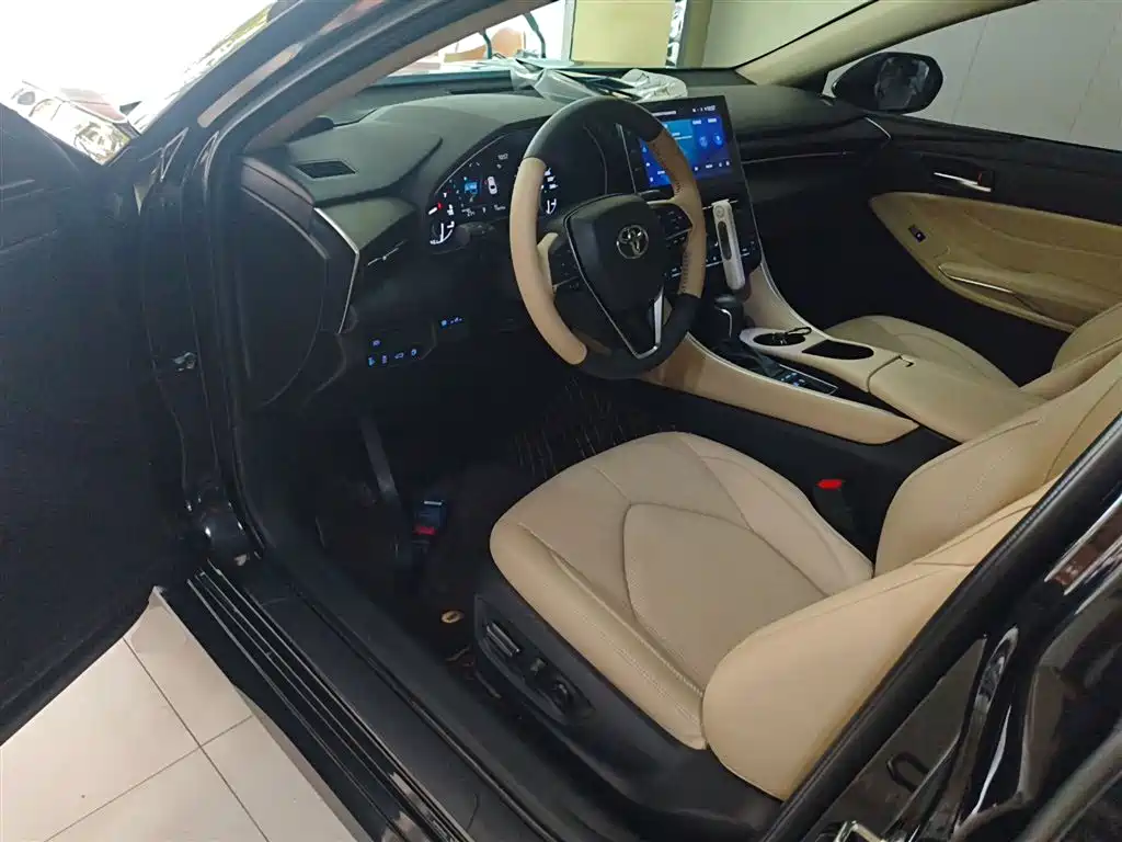 Toyota Avalon 2022 2.5L Luxury Edition фото 12