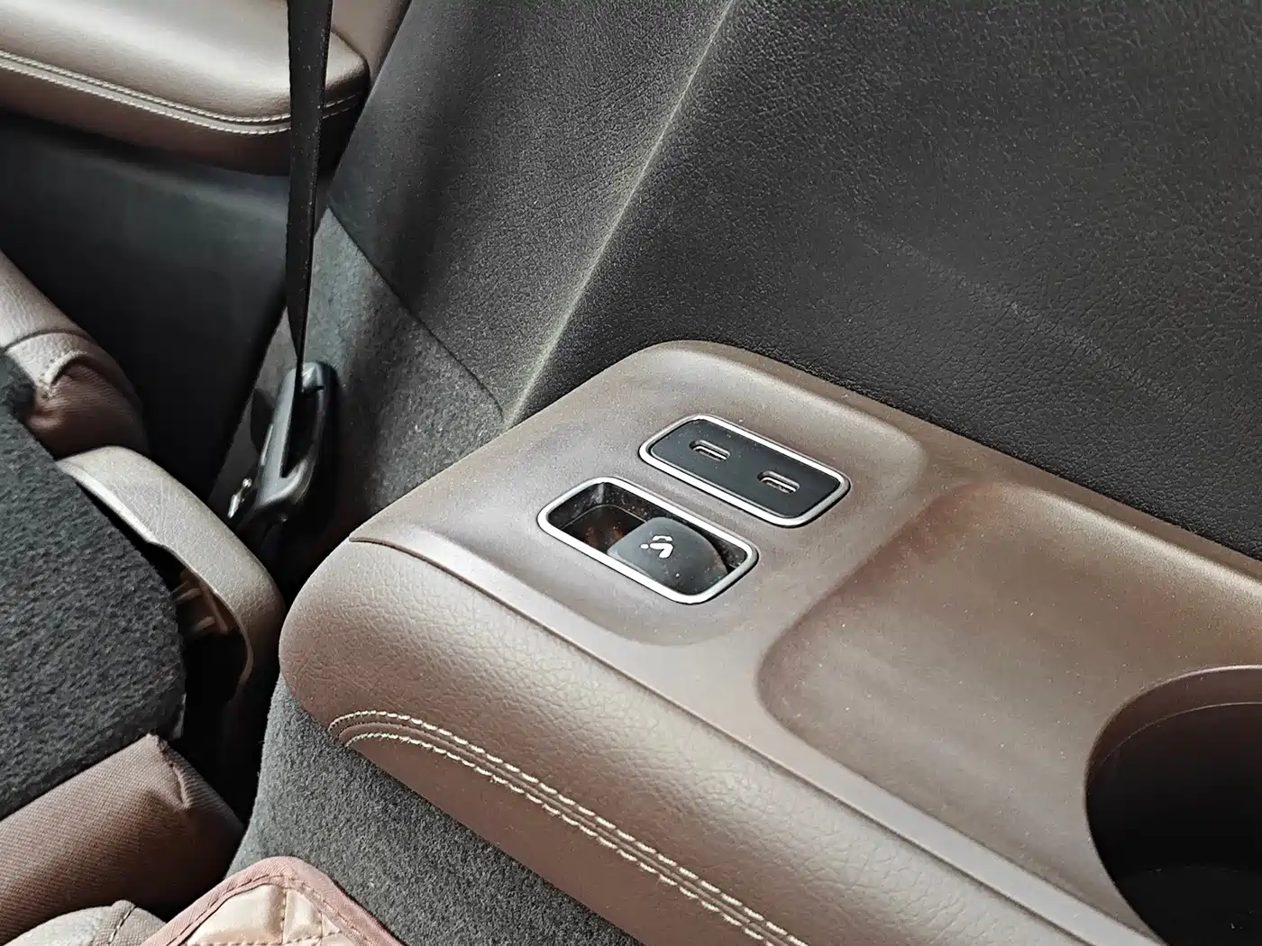 Mercedes-Benz GLS 2022 Second Facelift GLS 450 4MATIC Fashion фото 17