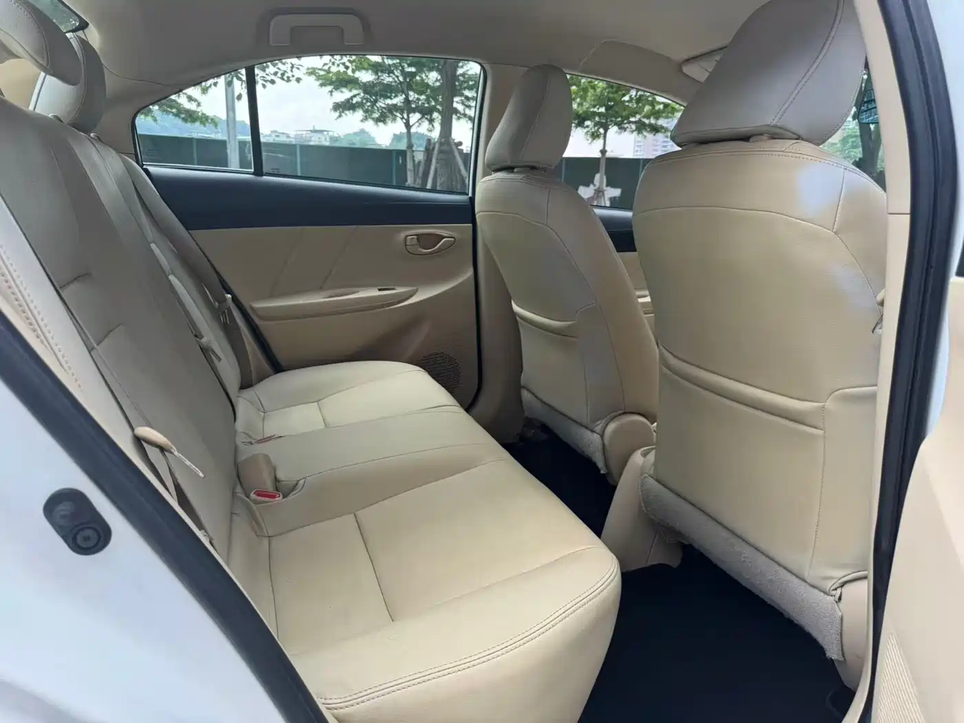 Toyota Levin 2019 Dual Engine 1.8H E-CVT Luxury Edition China V фото 5
