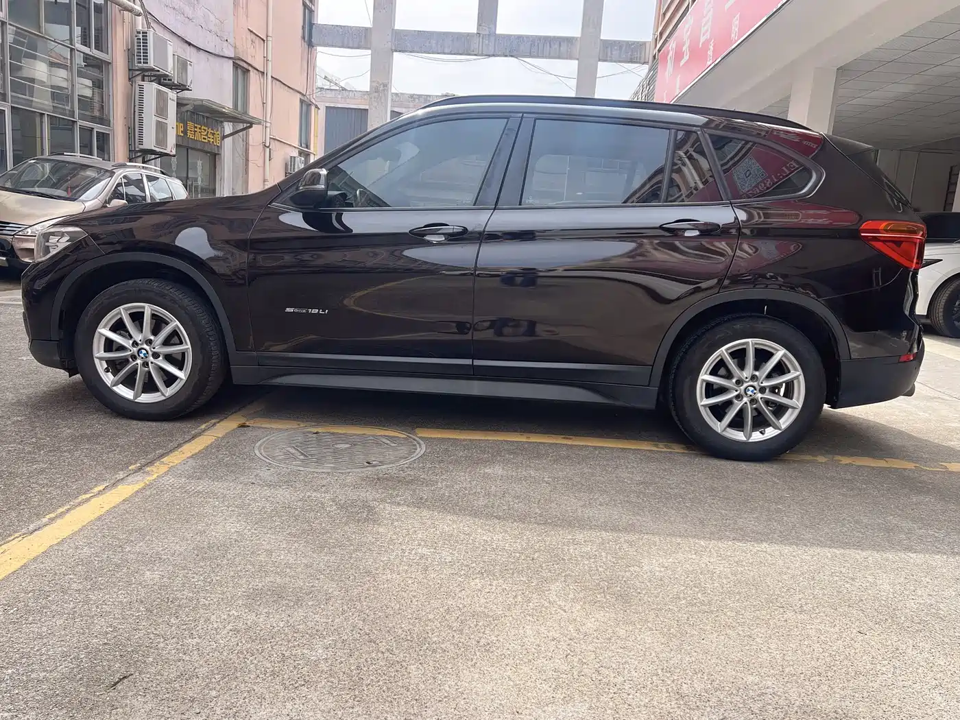 BMW X1 2018 sDrive18Li Fashion Model фото 4