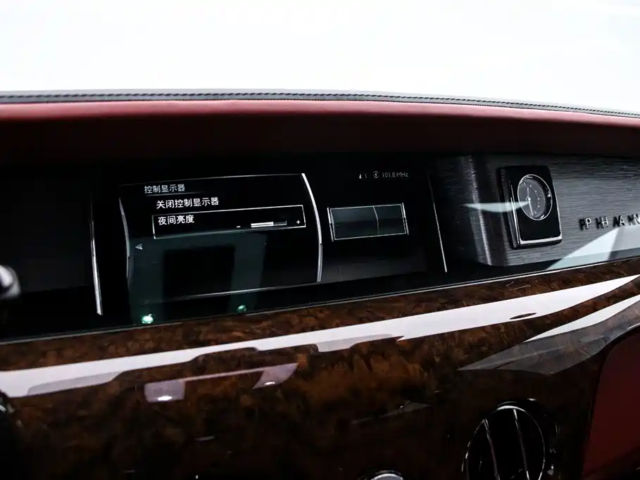 Rolls-Royce Phantom 2022 2018 6.7T Long Wheelbase Version