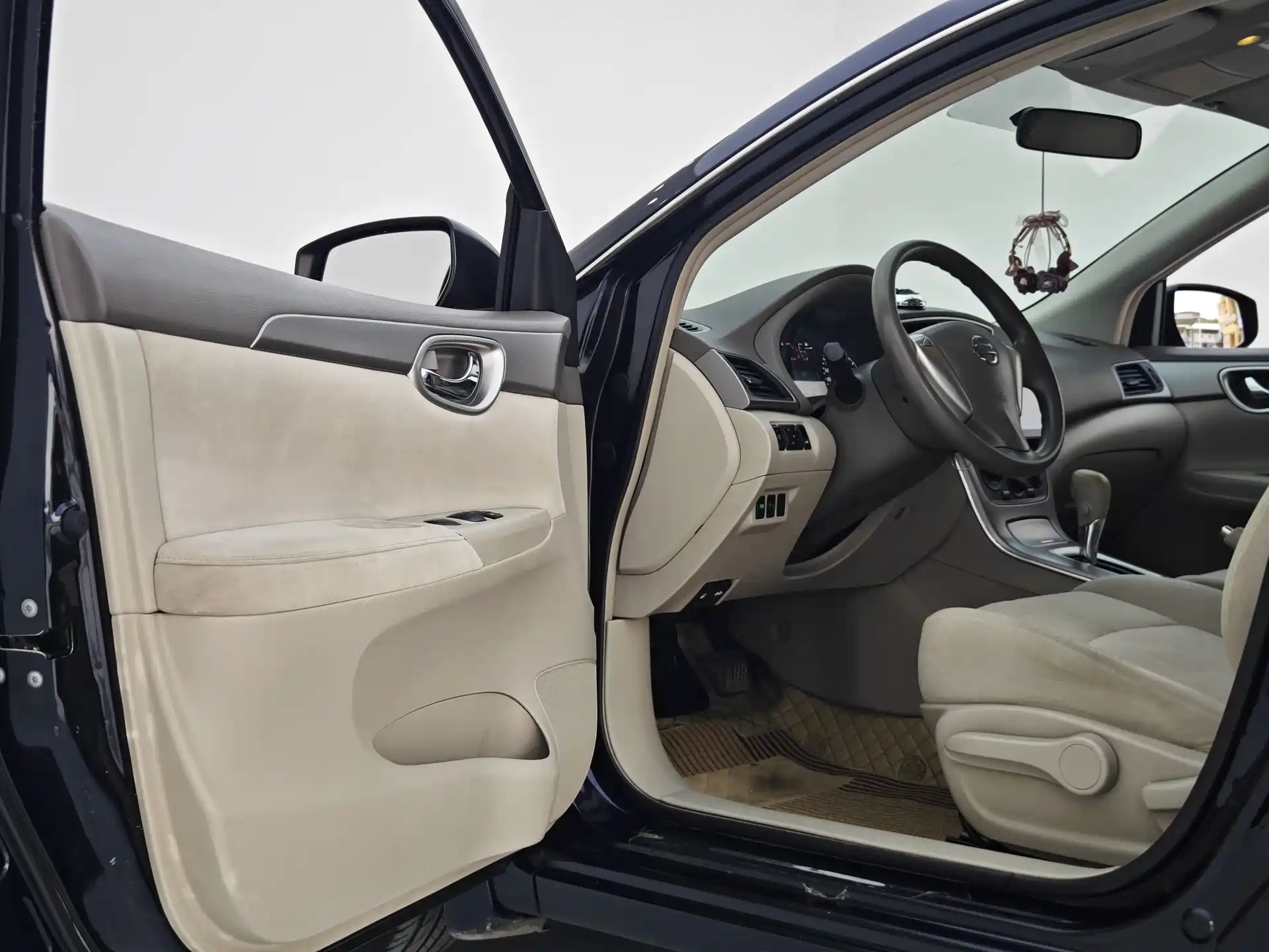Photo 11 - Nissan Sylphy