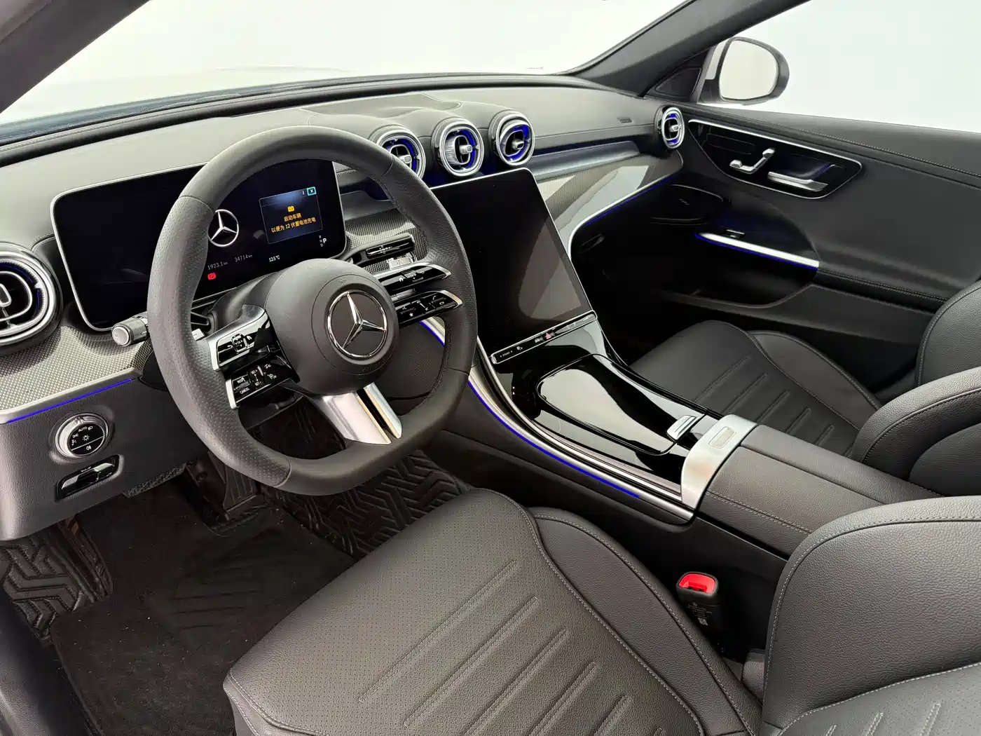 Mercedes-Benz C-Class 2023 Facelift C 260 L Sport Edition фото 4