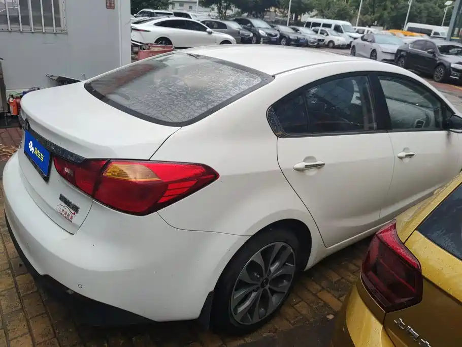 Фото 3 - Kia K3
