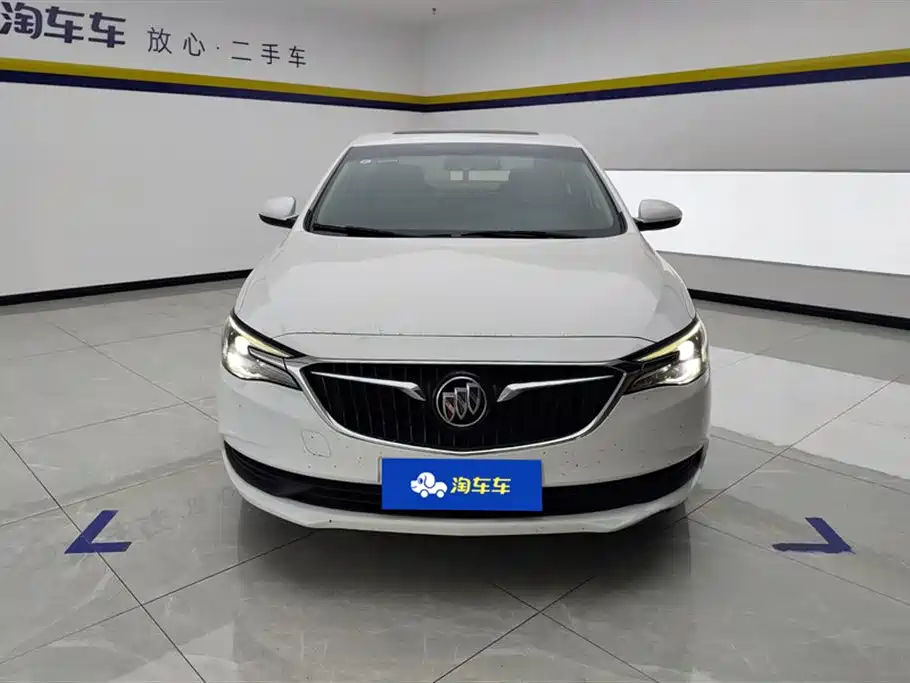 Buick Excelle 2021 Exemplar 1.5L Auto Elite фото 2