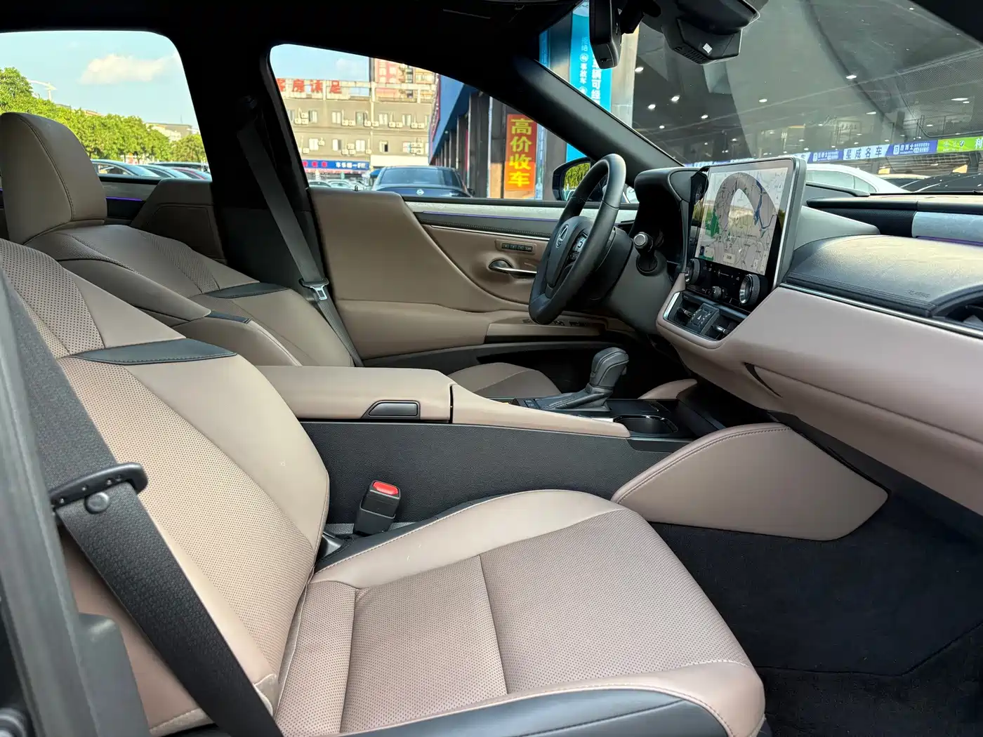 Lexus ES 2025 2025 200 Ultimate Edition