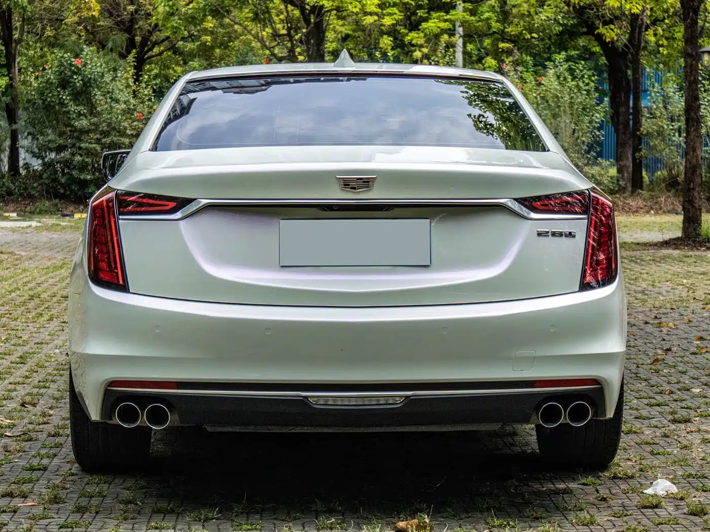 CADILLAC CT6