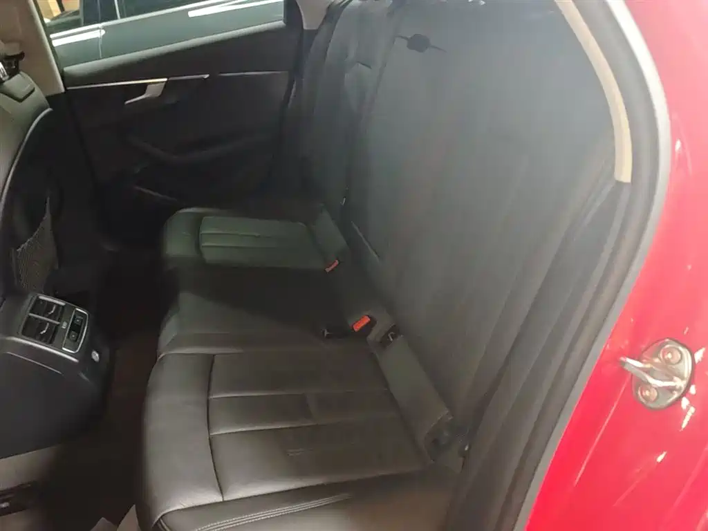 Audi A4 (Import) 2020 Avant Pioneer 40 TFSI Fashion Dynamic фото 17
