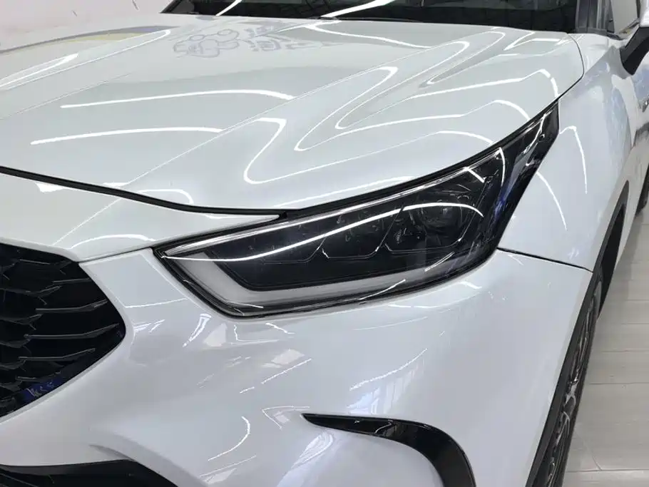 Фото 5 - Toyota Crown Kluger